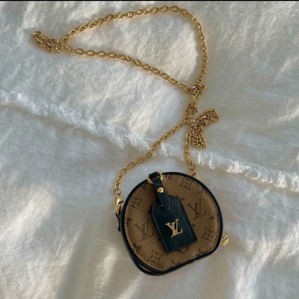 Mini LV Boite Chapeau Purse - Picture 3 of 12